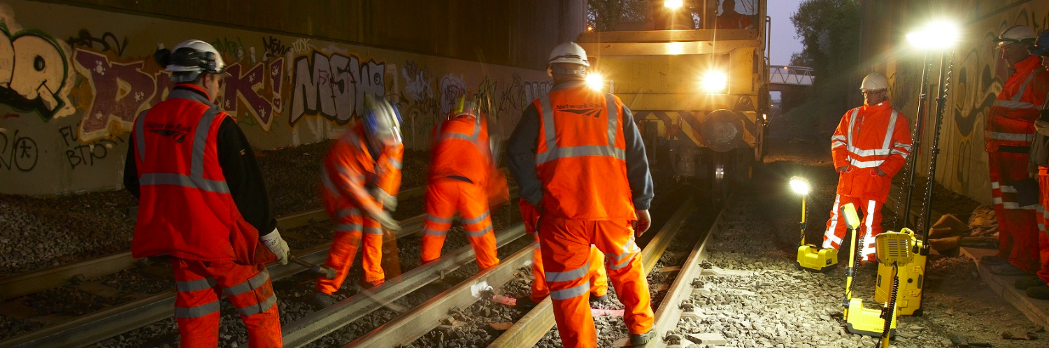 peli_valaisin_rals_ledvalo